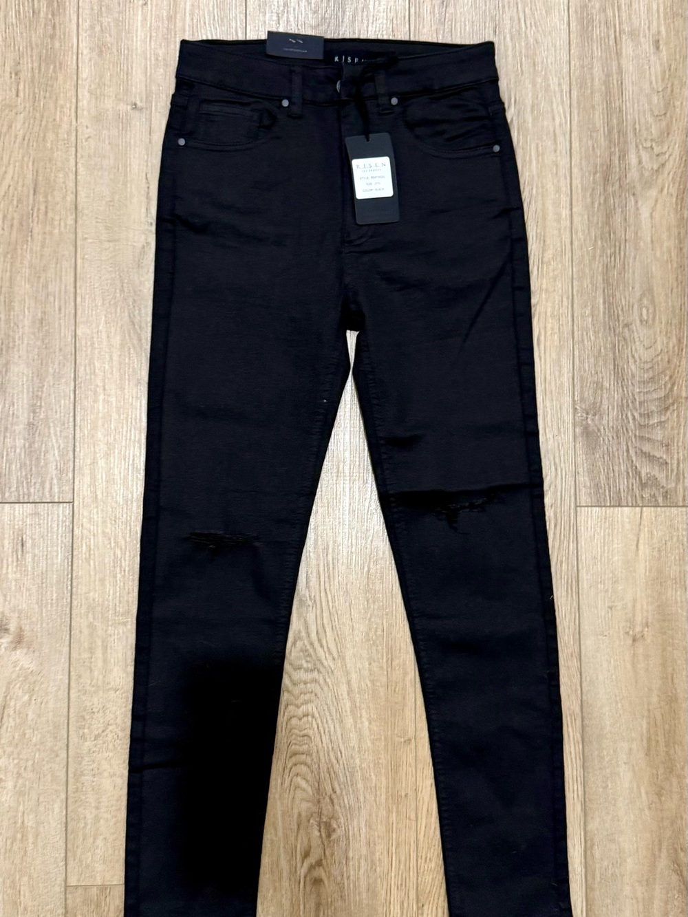 Risen Coated Twill Distressed knee Skinny Jeans NWT 27/5 - Picture 3 of 10